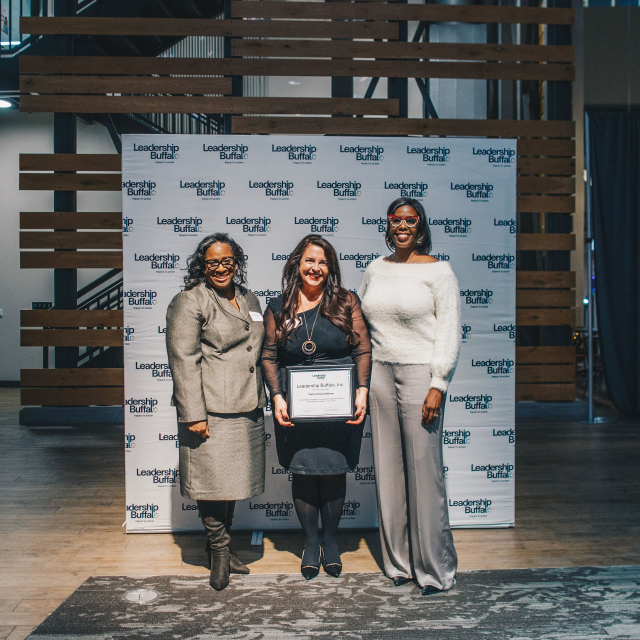 LeadershipBuffalo[Graduation]-101